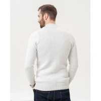 Світло-сірий вовняний светр із об'ємними візерунками