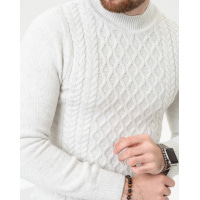 Светло-серый шерстяной свитер с объемными узорами