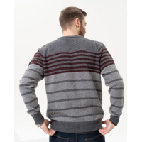 Серый шерстяной пуловер с полосками