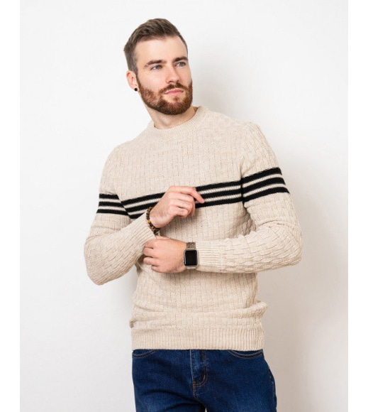 Бежевый вязаный свитер с горизонтальными полосками
