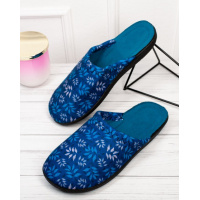 Синие закрытые тапочки с принтом