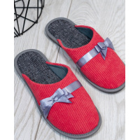 Красные вельветовые тапочки с бантом