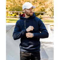 Синяя теплая толстовка с принтованной вставкой