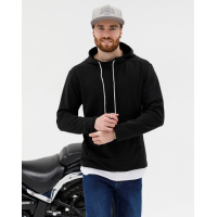 Черная трикотажная толстовка с белой вставкой