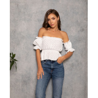 Белый коттоновый топ с перфорацией