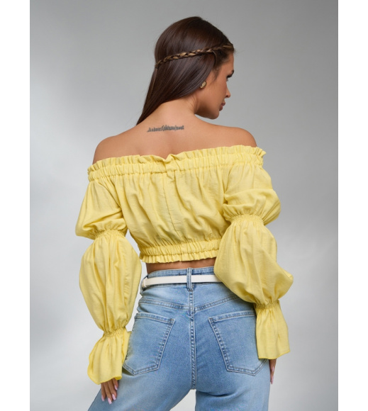 Желтый льняной топ с длинными рукавами и жаткой