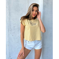 Горчичный трикотажный топ с рисунком