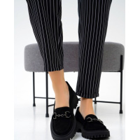 Черные замшевые туфли с цепями