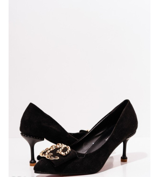 Черные замшевые остроконечные туфли на шпильке