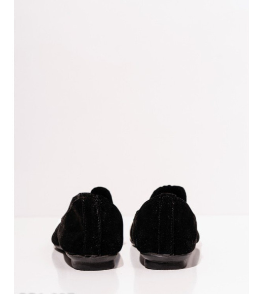 Чорні замшеві туфлі з мордочками на мисках