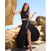 Черная длинная юбка кроя на запах