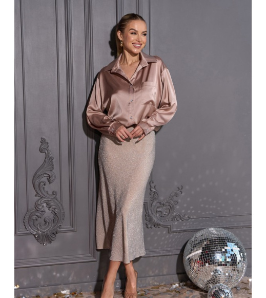 Блестящая бежевая юбка в бельевом стиле