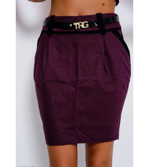 Фиолетовая мини-юбка с защипами, карманами и ремнем