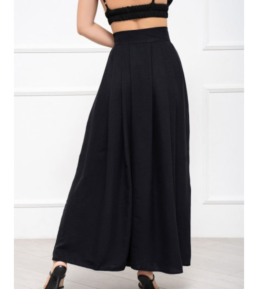 Черная текстурированная юбка со сборками