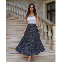 Синяя длинная юбка со сборками