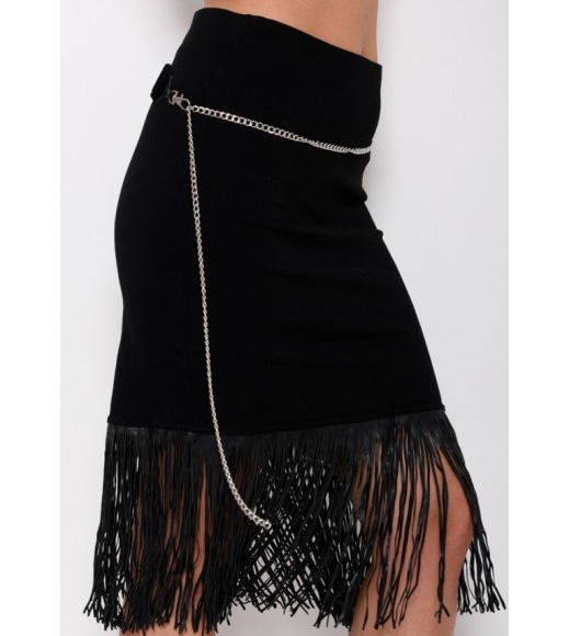 Черная эластичная облегающая юбка с бахромой из эко-кожи